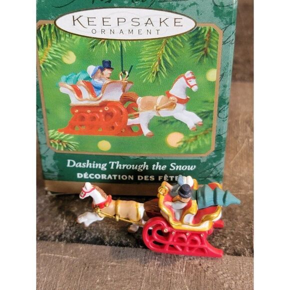 Hallmark mini 2001 dashing through the snow ornament Xmas decor - Picture 1 of 5